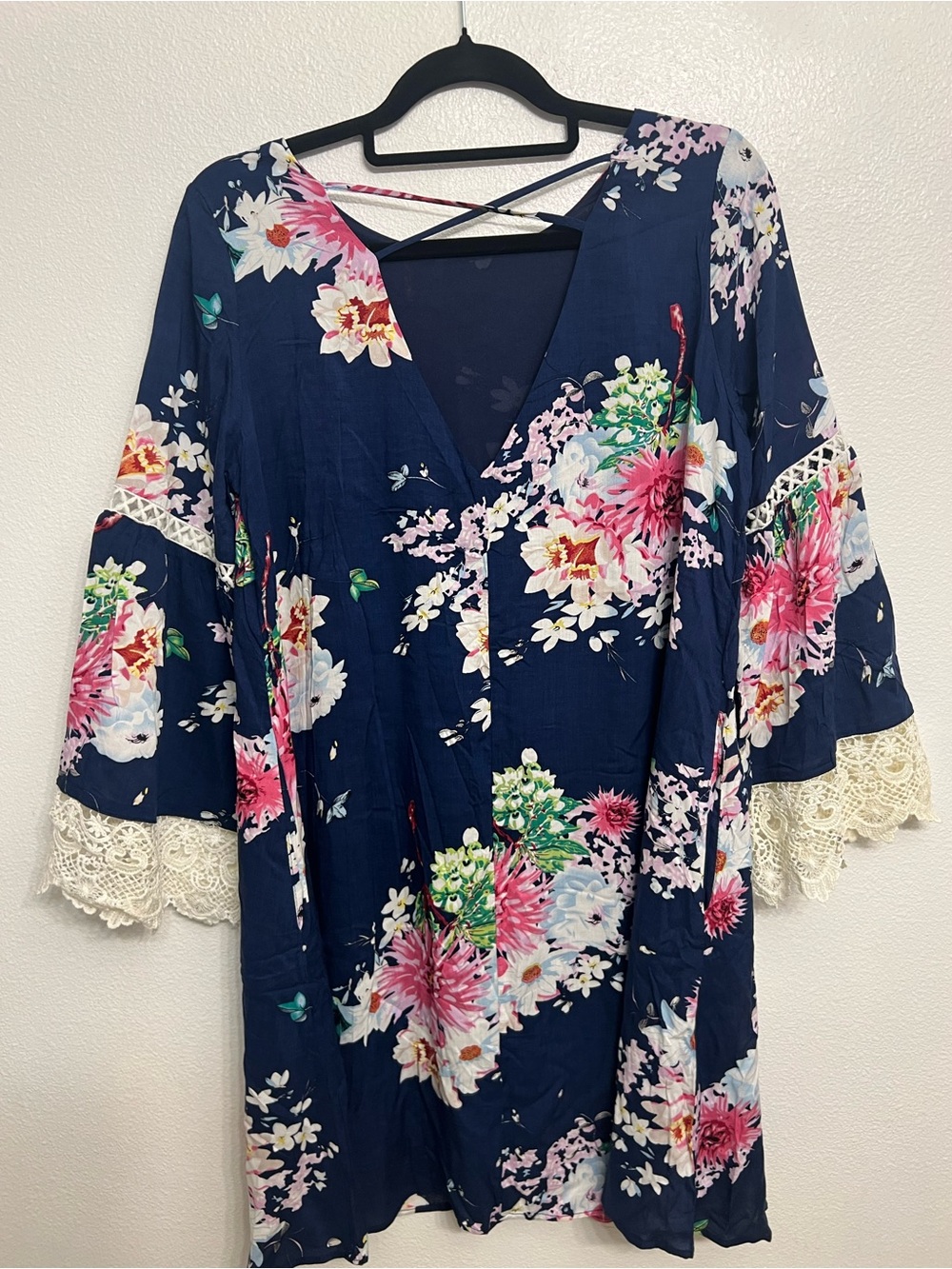 DAVI & DANI Navy Floral Lace-Trim Mini Dress - Picture 4 of 12
